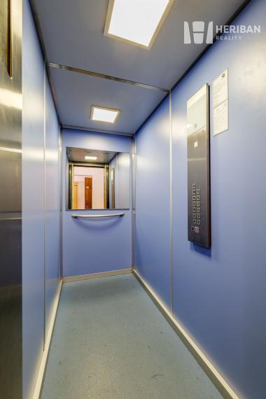 3-izb.byt s logiou, rekonštr., Denešova ul, KE-časť KVP