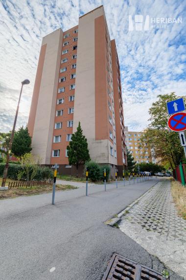 3 izb.byt, 78m2, Juhoslovanská ul, Sídl.Ťahanovce