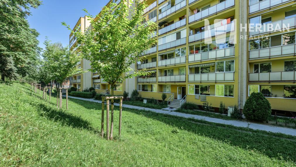 4izb.byt s logiou,zariadený, nová komplet rek, Turgenevova