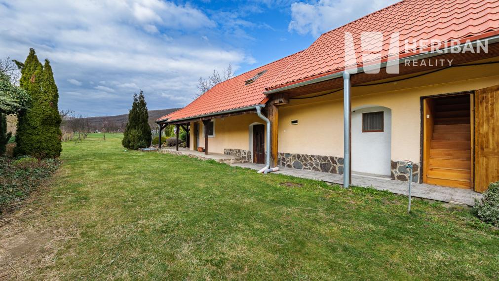 4izb.chalupa/RD v srdci Tokaja, obec Černochov, 25ár.pozemok