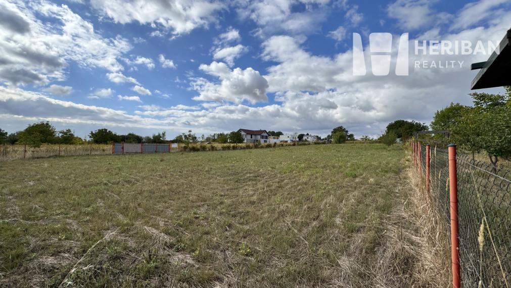6,3á rovinatý pozemok na výstavbu RD, Košice- Barca