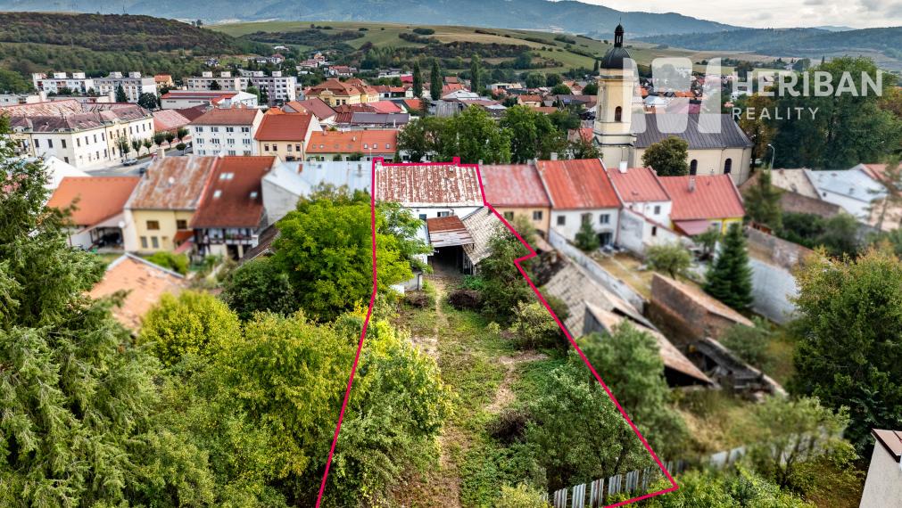 staromestský RD v centre, s 11ár.pozemkom, Spišské Vlachy