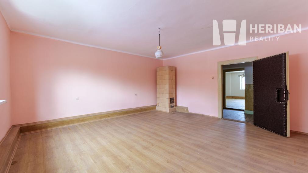 staromestský RD v centre, s 11ár.pozemkom, Spišské Vlachy