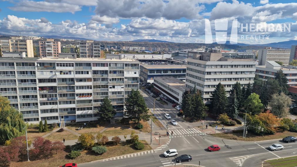 3-izb.byt s 6m logiou, Trieda SNP, Západ-Terasa