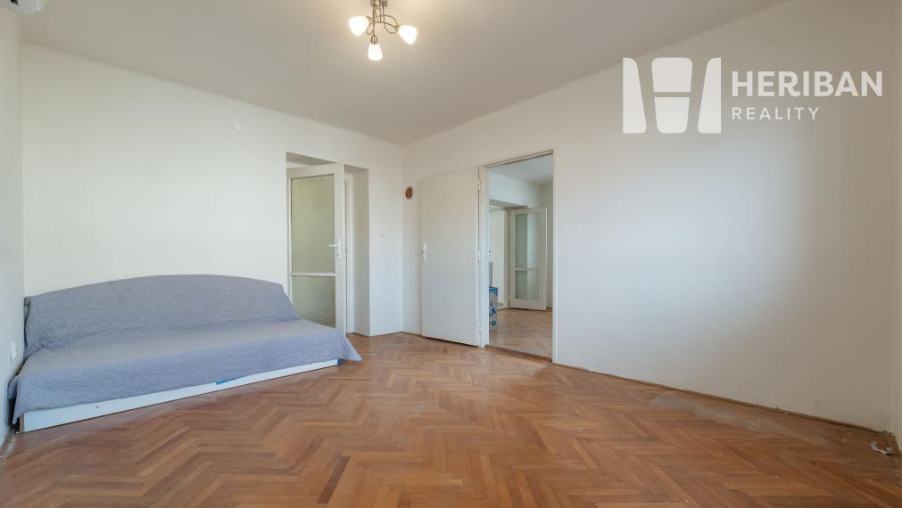 2 izb.tehlový byt, rekonštruovaný, ul. 1.Mája, Revúca