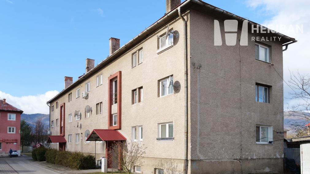 2 izb.tehlový byt, rekonštruovaný, ul. 1.Mája, Revúca