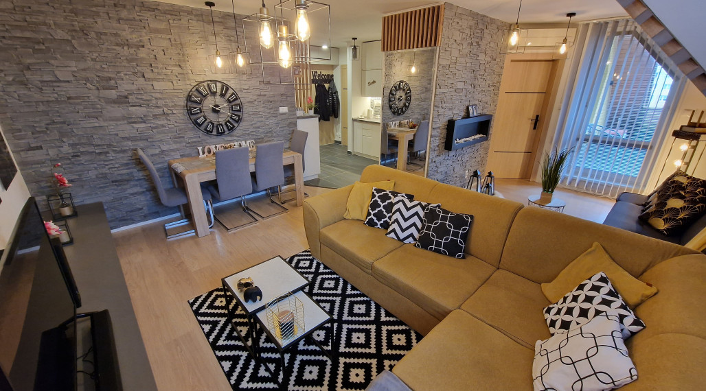 3-izb.byt s terasou, rekonštr. a zariadený, Klimkovičova ul, časť KVP