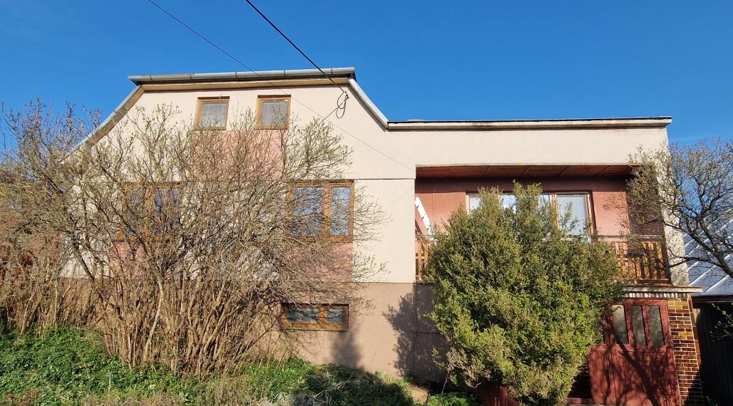 PREDANÉ: Rodinný dom s veľkým pozemkom, Vyšný Klátov, Košice-okolie