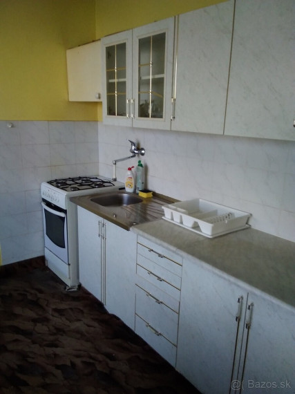 veľký 2-izb.byt s logiou, 58m2,  Postupimská ul, KE-Furča