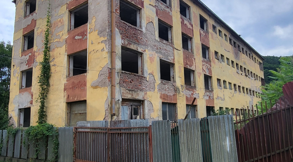 Polyfunkčná budova, 36ár.pozemok, Nižná Slaná, okres Rožňava