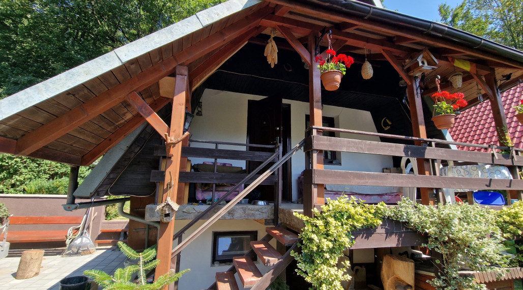 celoročne obývateľná chata + 3,8ár.pozemok, Veľká Lodina