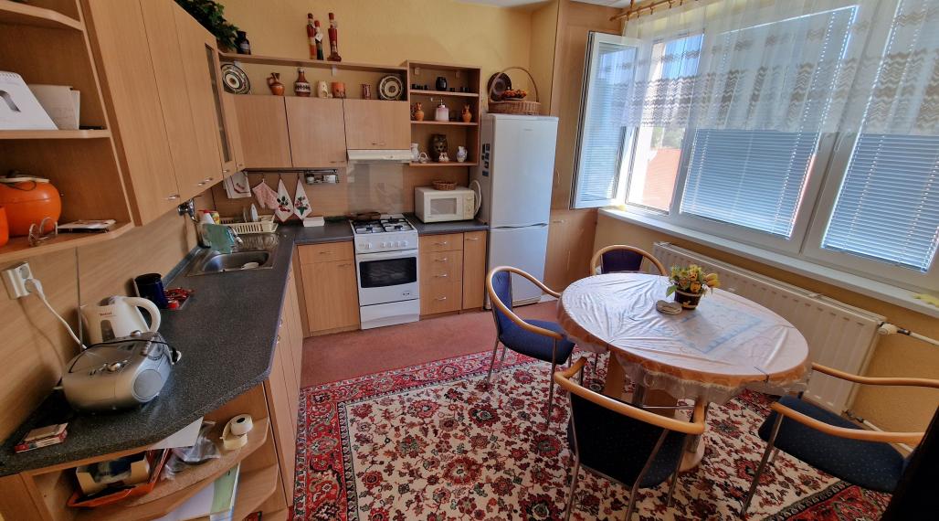 2 izb.byt logiou, 58m2, zariadený, Kalinovská ul, KE-Furča