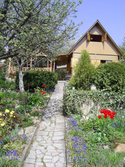 zrubová chata + 4,1ár.pozemok, Košice- Vyšné Opátske