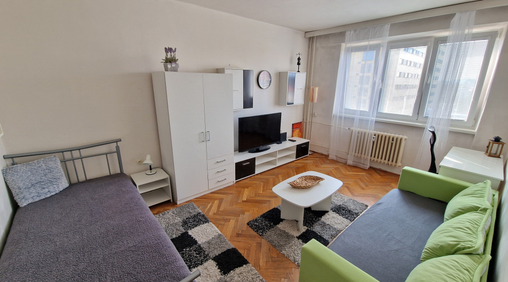 1izb.tehl.byt, 38m2, Tyršovo nábrežie, KE-Staré Mesto