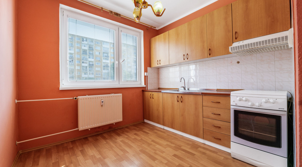 2-izb.byt s logiou, 51m2, 2.p., Sofijská ul, sídl. Ťahanovce