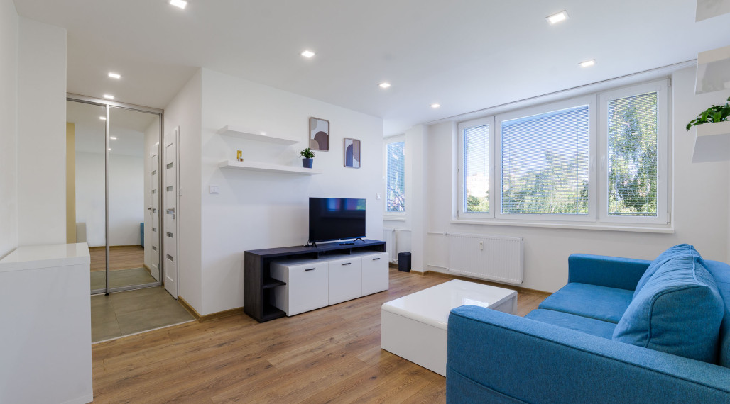 Prenájom 1 izb. byt 27m2, Humenská ulica, Košice- Západ