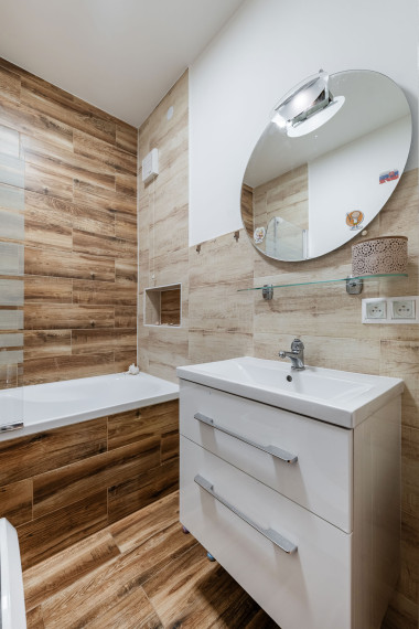 3-izb.byt s logiou, rekonštr., 79m2, Zombova ul, KE-časť KVP