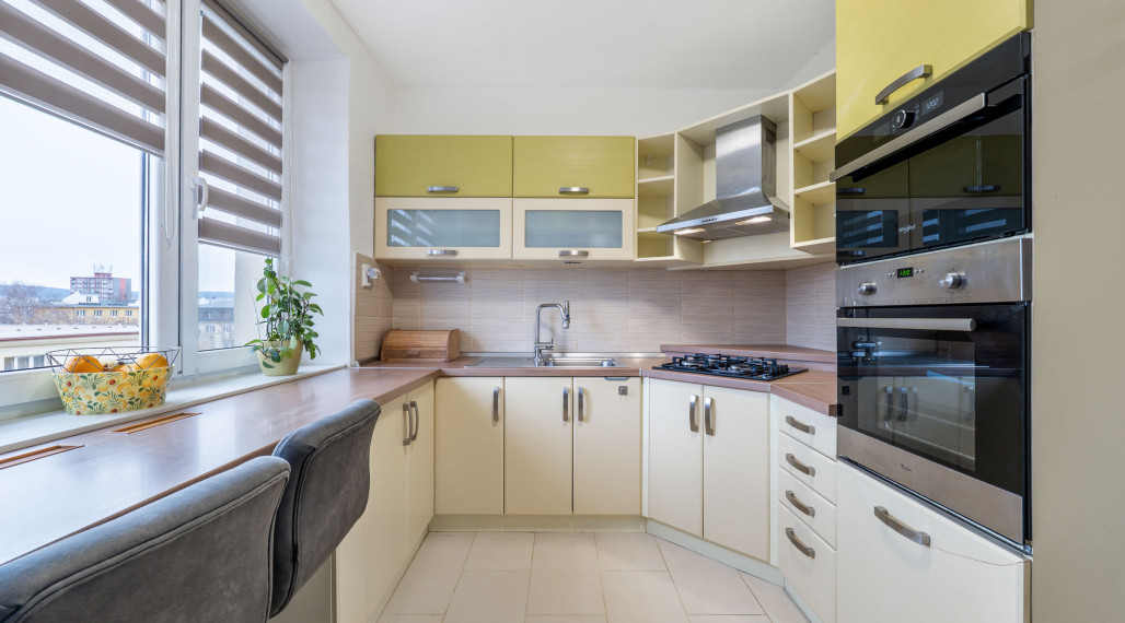 2izb.tehl.byt s balkónom, komplet.rek, Obrancov Mieru, Sever