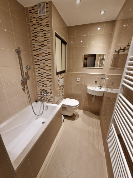 garsónka s logiou, komplet.rek, zariadená, Zupkova ul.