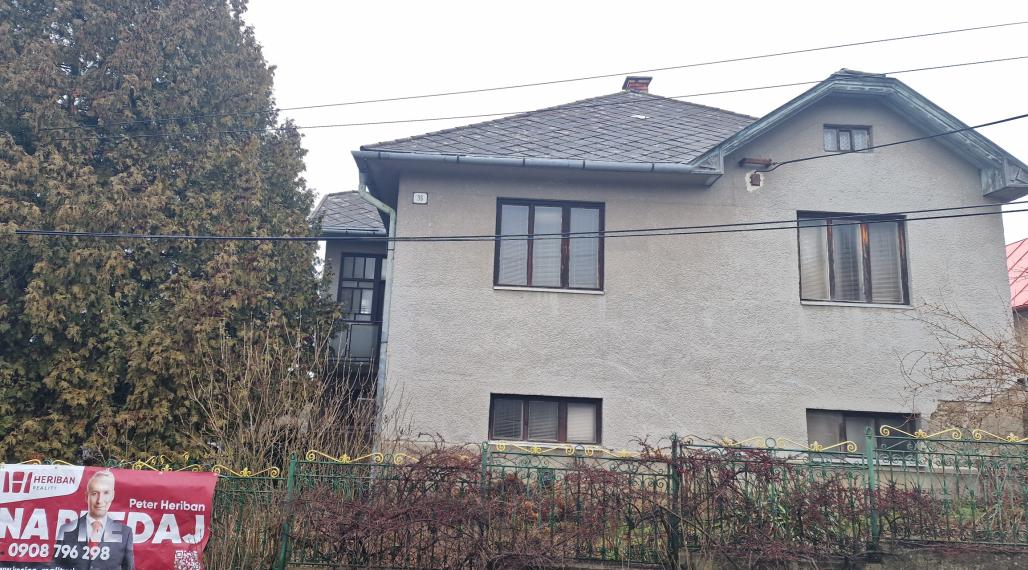 4 izb.rodinný dom s 8,3 ár.pozemkom, obec Vyšná Hutka