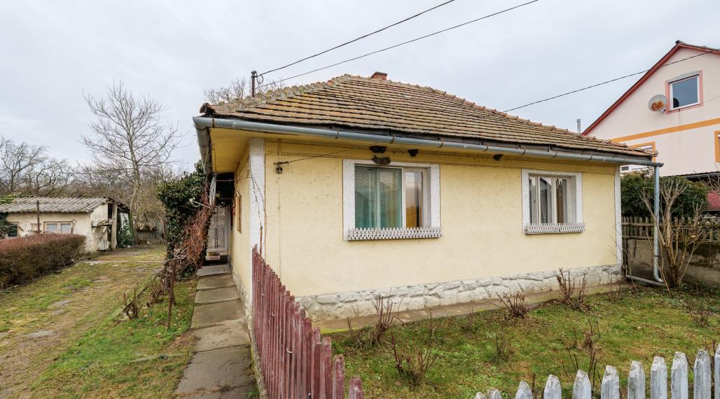 3,5izb.rodinný dom, 12ár.pozemok, Tornyosnémeti, Maďarsko