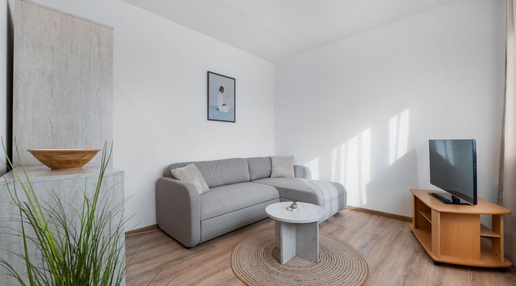 1zb.byt, rekonštr +zariadený, SNP/Nešporova, Západ-Terasa