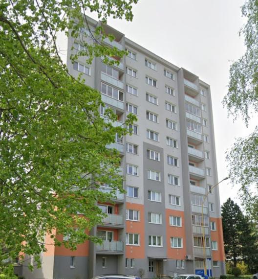 4zb.byt s logiou, 72m2, ul. Výstavby, Západ-Terasa