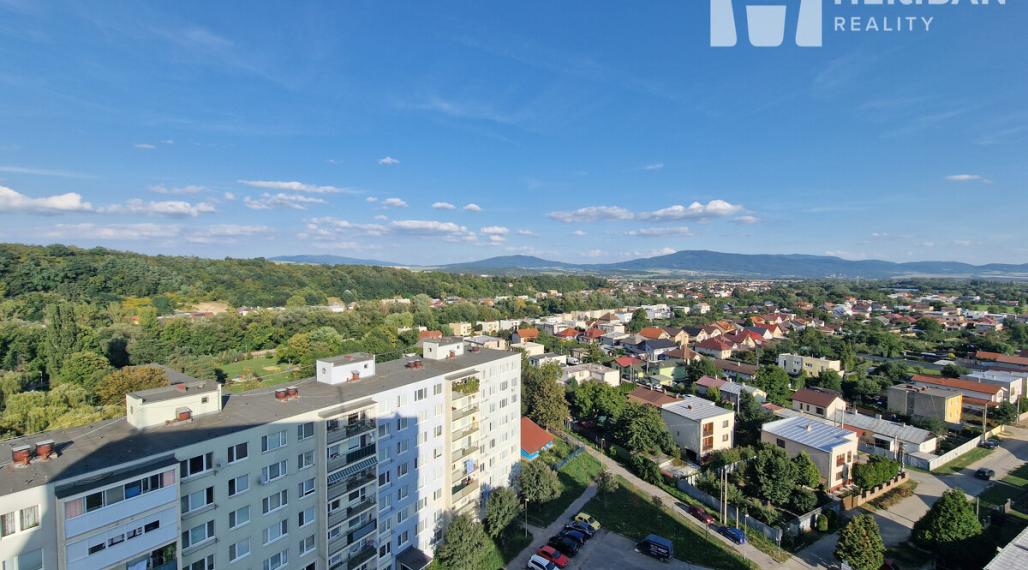 1,5-izb.byt s 2 logiami, komplet.rek., Meteorova ul, Jazero