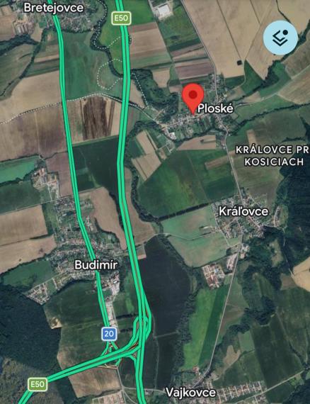 5-6 izb.rodinný dom s 7,8 ár.pozemkom, obec PLOSKÉ