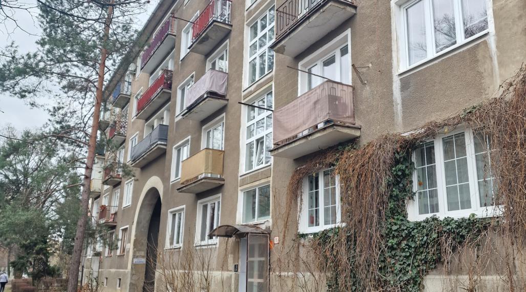 1izb.tehl.byt s balkónom, 41m2, Tolstého ul, KE-Sever