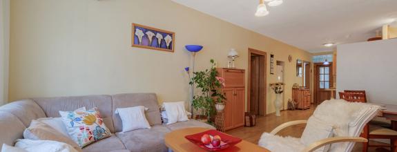veľký 3izb.byt s logiou, 79m2,Komenského ul, Staré Mesto