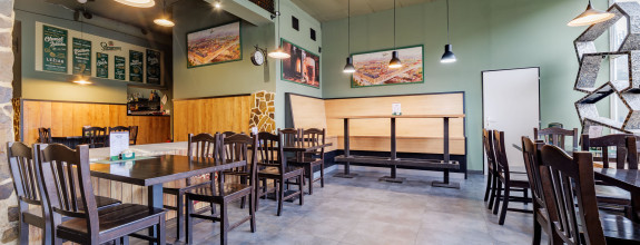 obchod a služby/piváreň a reštaurácia, ul.Nemcovej 28,Merkúr