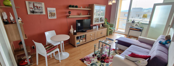 1,5-izb.byt s 6m logiou,41m2,pražský typ, Adlerova ul, Furča