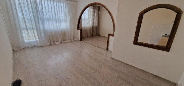 1-izb.byt s 6mlogiou,pražský typ,Važecká ul,Nad Jazerom