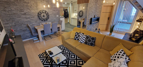 3-izb.byt s terasou, rekonštr. a zariadený, Klimkovičova ul, časť KVP