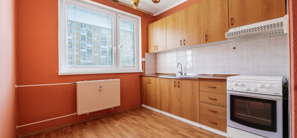 2-izb.byt s logiou, 51m2, 2.p., Sofijská ul, sídl. Ťahanovce