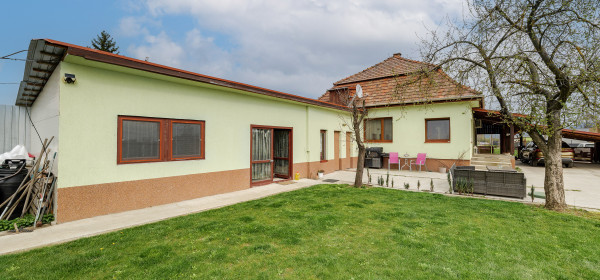 Dom s pozemkom v obci Tornyosnémeti, 20 km od KE- Maďarsko
