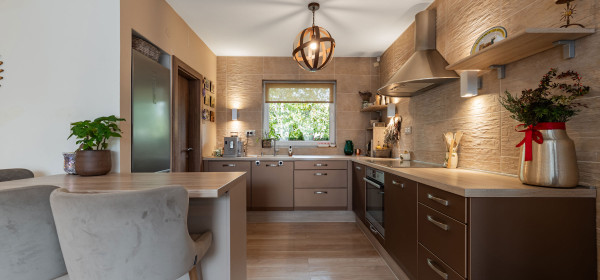 4-izb.rodinný dom s 8,2 ár.pozemkom, Vajkovce, Slnečná stráň