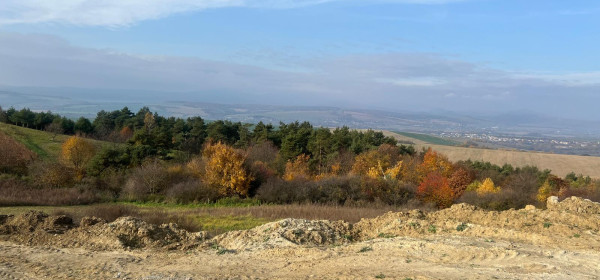 EXKLUZÍVNA ROZOSTAVANÁ STAVBA PLOSKÉ S VÝHĽADOM NA TATRY!