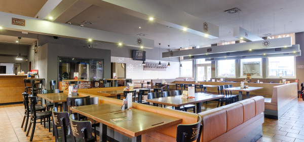 obchod a služby/reštaurácia a piváreň, ul.Nemcovej 28,Merkúr