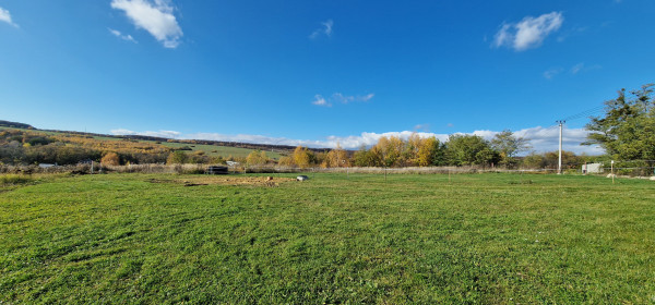 Na predaj: 12,5 ár.pozemok na výstavbu RD, Košice-Lorinčík
