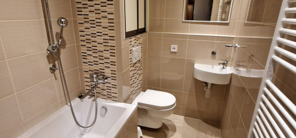 garsónka s logiou, komplet.rek, zariadená, Zupkova ul.