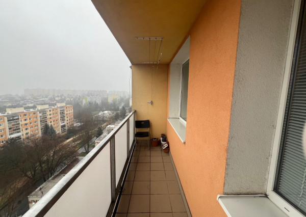 Veľký 1 izb.byt + 6mlogia,pražský typ,Lomonosovova ul,KE-JUH