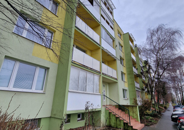 3-izb.byt logiou,70m2, komplet.rek,s výťahom, Veľké Kapušany