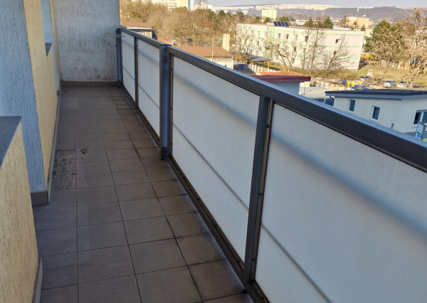 veľký 3-izb.tehlový byt s 2 logiami, 87m2, Poľská ul, KE-Juh