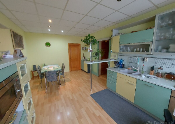 3-izb.byt s logiou, 80m2, komplet.rek, ul. Pokroku,KE-Terasa