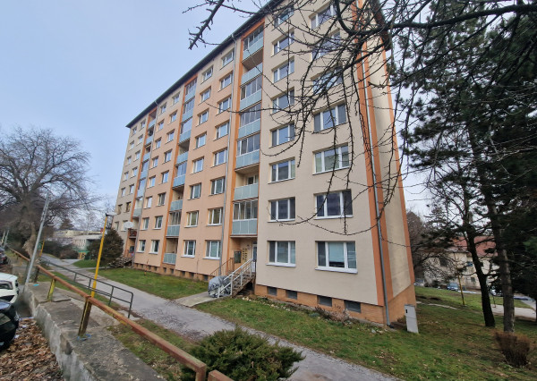 veľký 4-izb byt s logiou, 79m2, Turgnenevova ul, KE-Juh