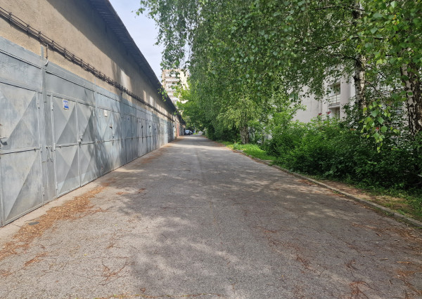 Na predaj: murovaná garáž, Tatranská / Štítova, KE-Staré Mesto