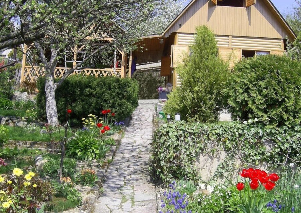 zrubová chata + 4,1ár.pozemok, Košice- Vyšné Opátske