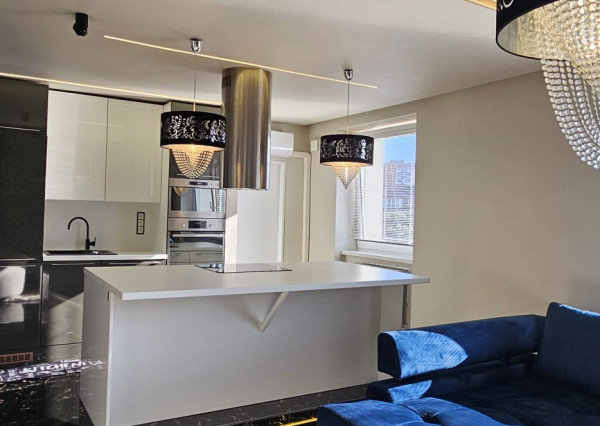 2-izb.tehl.byt, komplet.rek, s výťahom,Zimná ul, Staré Mesto